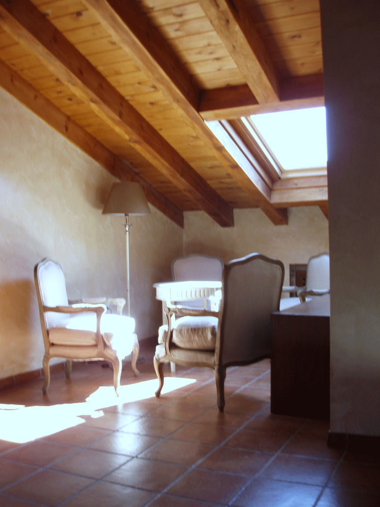 La Casona De Dona Petra Hotel Villarmentero de Campos Екстериор снимка